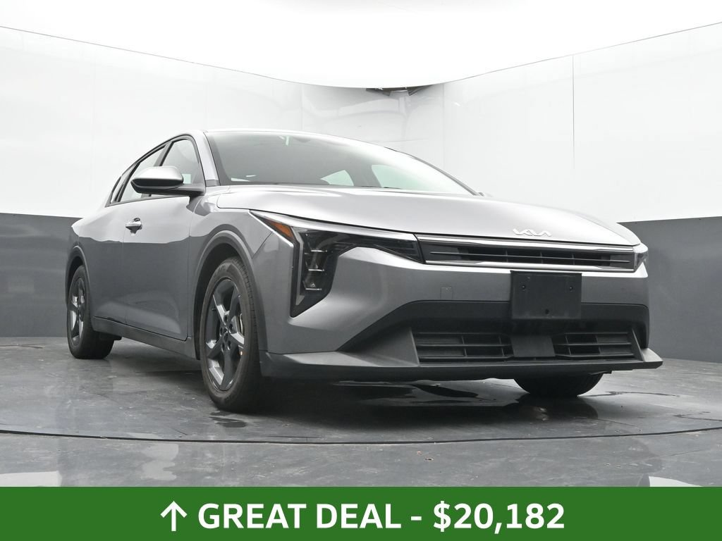 Used 2025 Kia K4 FWD image 39