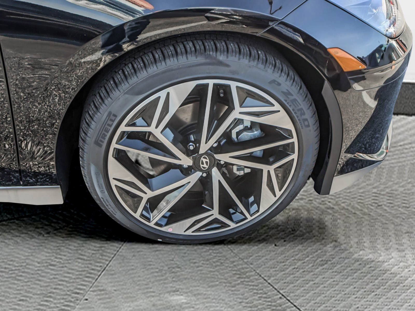 New 2024 Hyundai Ioniq 6 SEL AWD/4WD image 9