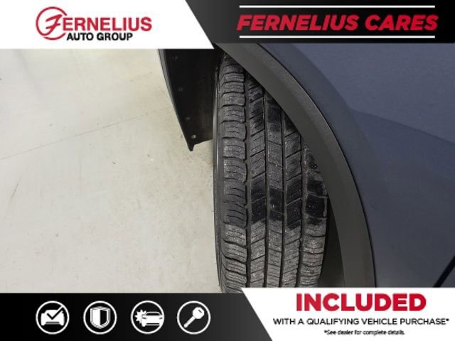 Used 2023 Chevrolet Traverse LT image 14