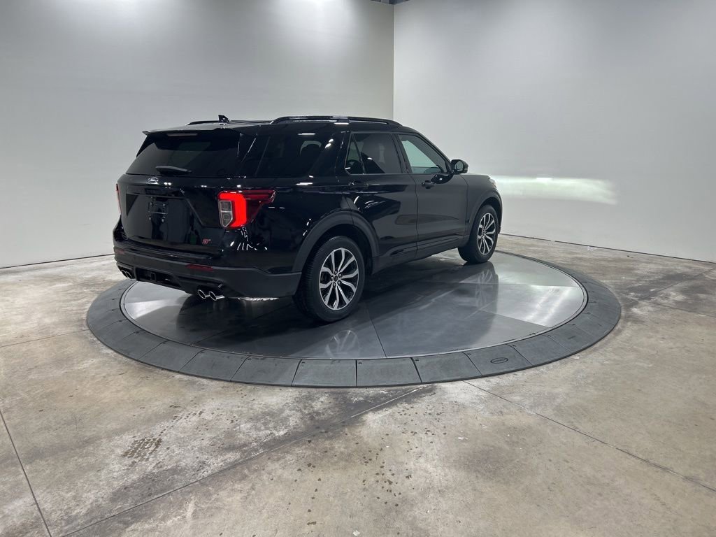 Used 2020 Ford Explorer ST w/ Premium Technology Package image 6