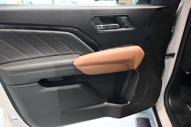 New 2026 GMC Canyon AT4 w/ Technology Plus Package AWD/4WD image 27