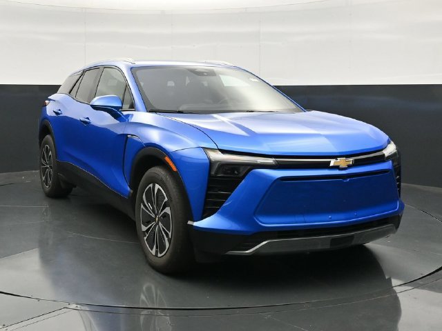 Used 2024 Chevrolet Blazer EV LT AWD/4WD image 4