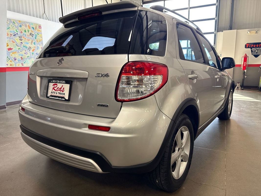 Used 2008 Suzuki SX4 AWD Hatchback image 34