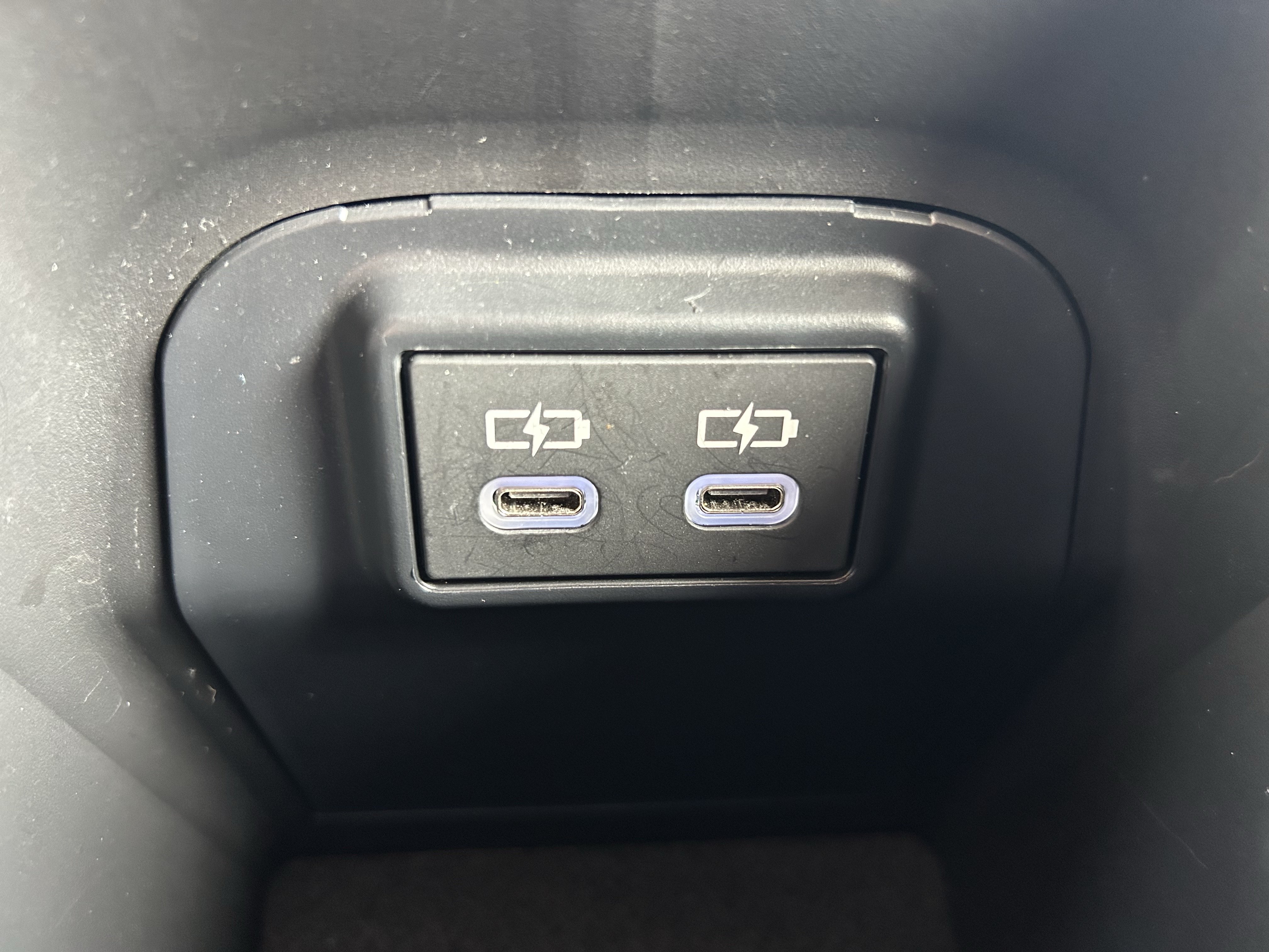 Certified 2025 Toyota RAV4 XLE FWD image 33