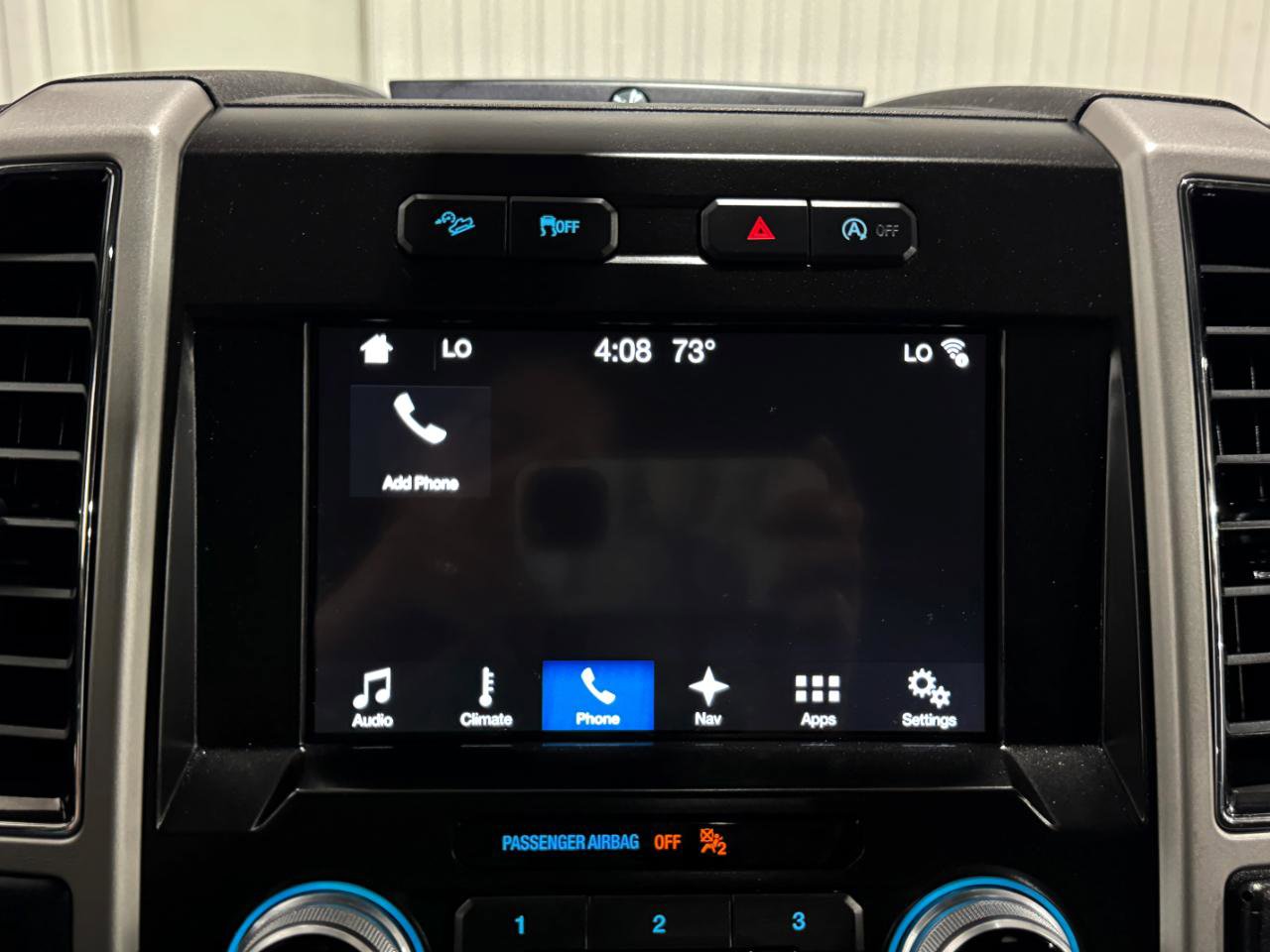 Used 2018 Ford F150 Lariat w/ Equipment Group 502A Luxury AWD/4WD image 40