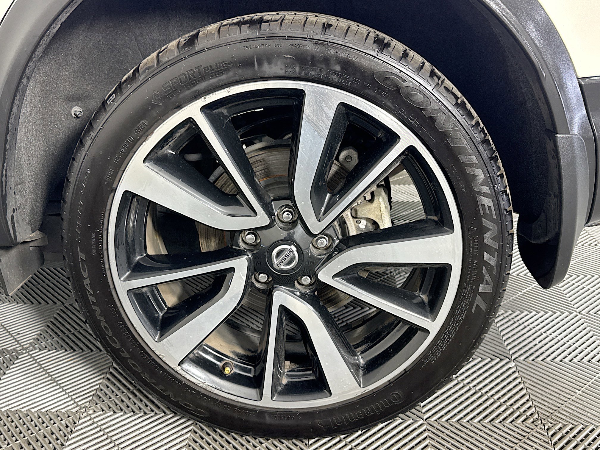 Used 2019 Nissan Rogue Sport SL w/ Premium Package image 67