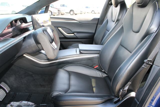 Used 2022 Tesla Model X Plaid image 45