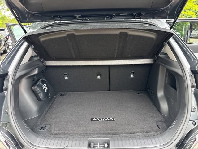 Certified 2023 Hyundai Kona SEL w/ Convenience Package AWD/4WD image 31