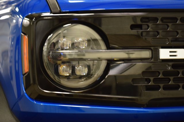 Used 2021 Ford Bronco First Edition image 10