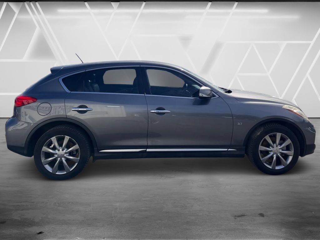 Used 2017 INFINITI QX50 2WD image 4