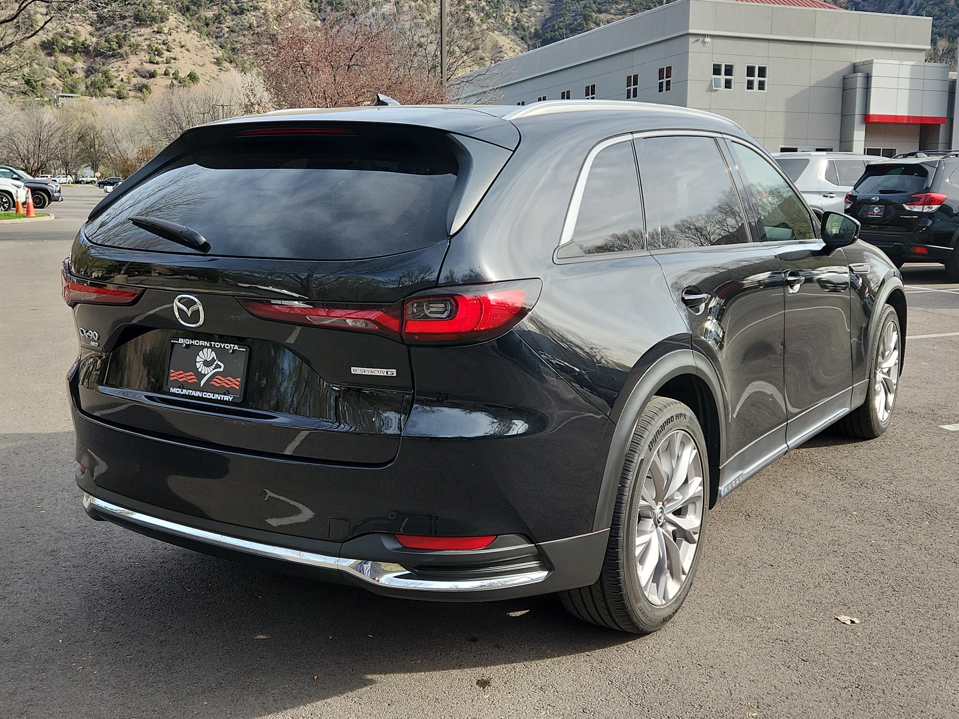 Used 2024 MAZDA CX-90 3.3 Turbo w/ Premium Package image 3