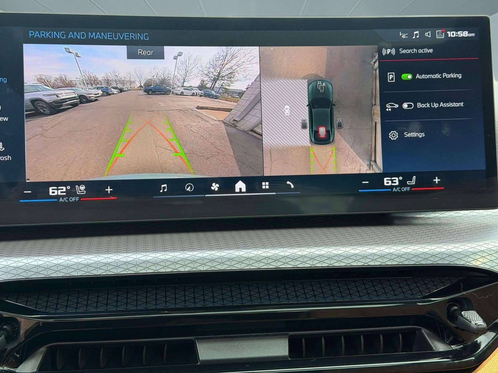 Certified 2025 BMW M440i image 29