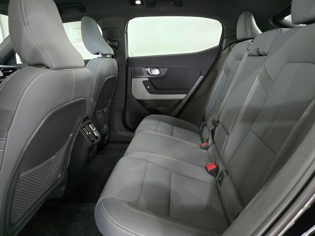 Used 2022 Polestar Polestar 2 w/ Plus Package AWD/4WD image 24
