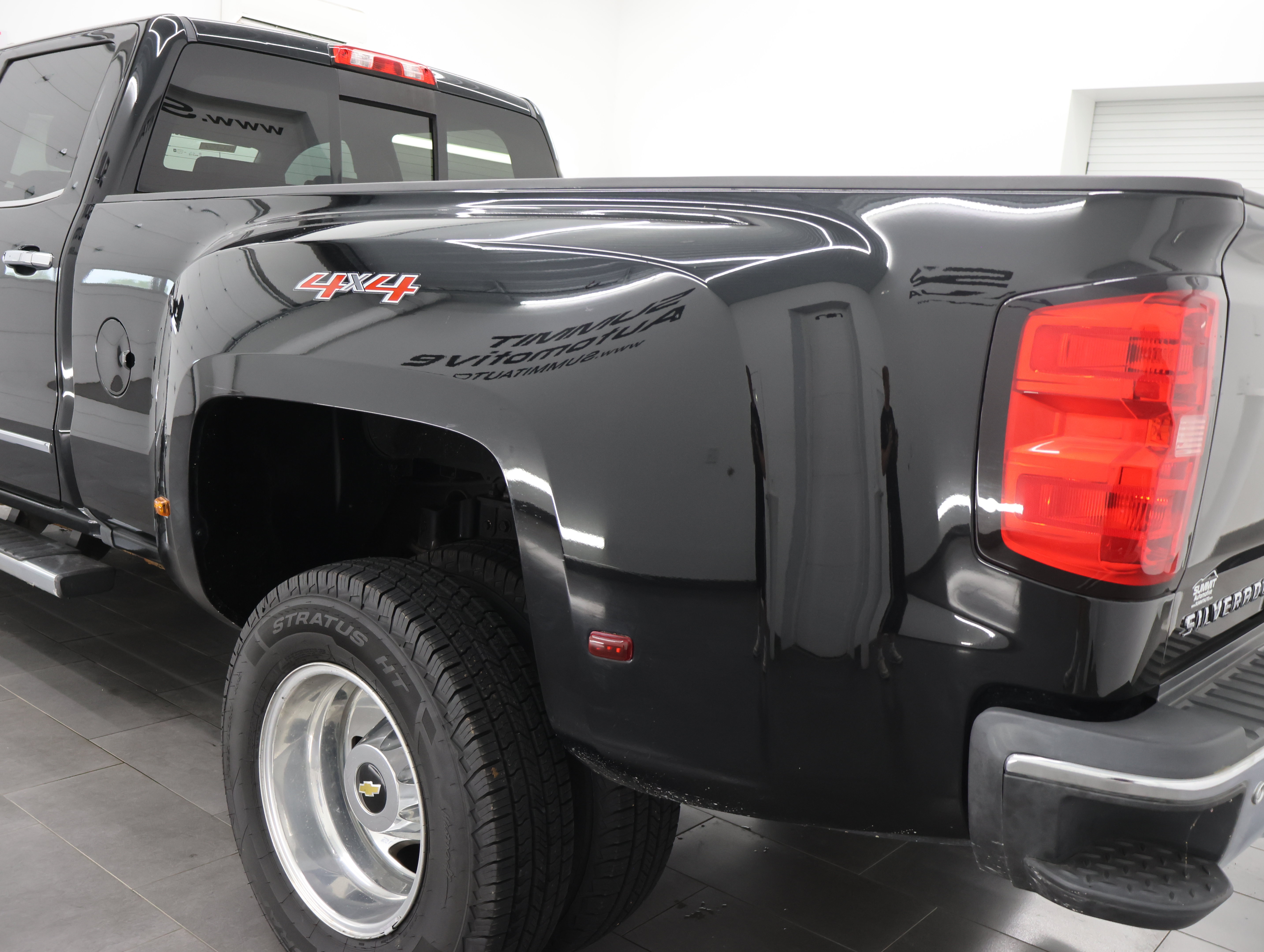 Used 2017 Chevrolet Silverado 3500 LTZ w/ Duramax Plus Package AWD/4WD image 30