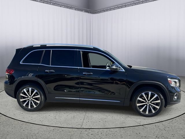 Used 2023 Mercedes-Benz GLB 250 image 6