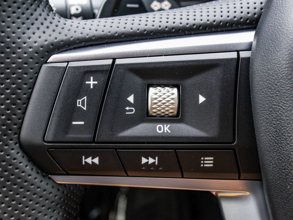 New 2026 Mitsubishi Outlander LE AWD/4WD image 27
