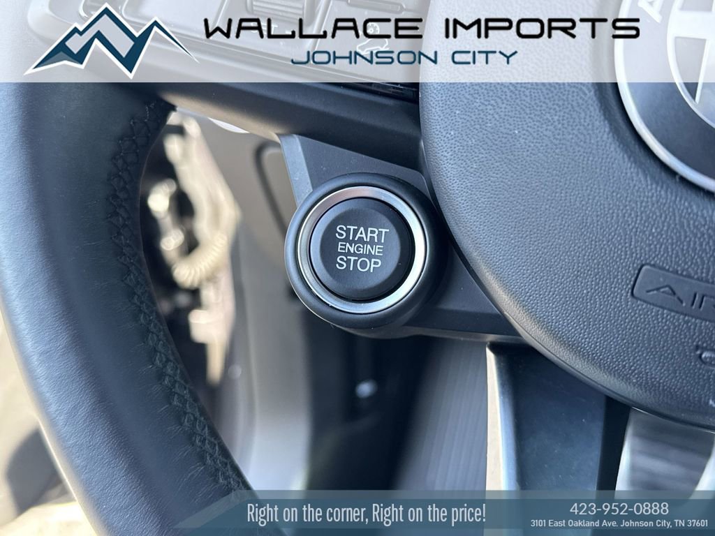 Used 2023 Alfa Romeo Stelvio Ti image 23