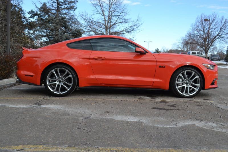 Used 2015 Ford Mustang GT Premium w/ Equipment Group 401A RWD image 11