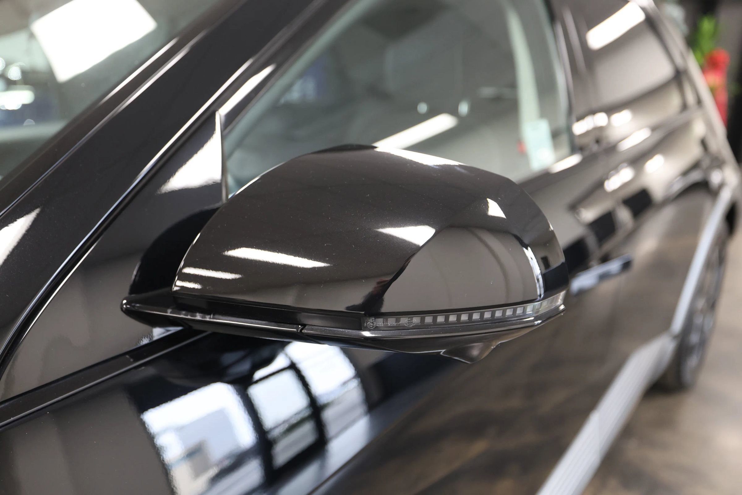 Used 2024 Hyundai Ioniq 5 Limited image 13