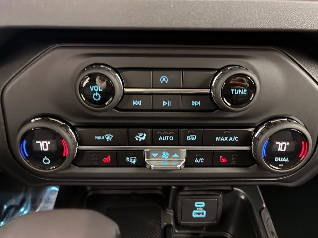 New 2025 Ford Bronco Big Bend image 4