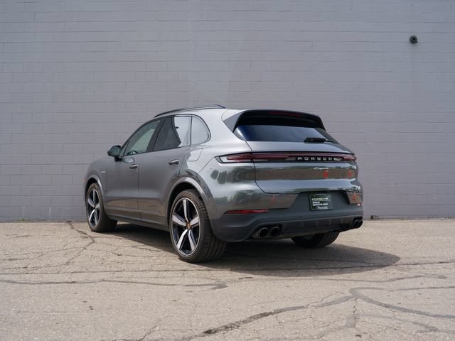 New 2026 Porsche Cayenne E-Hybrid AWD/4WD image 3