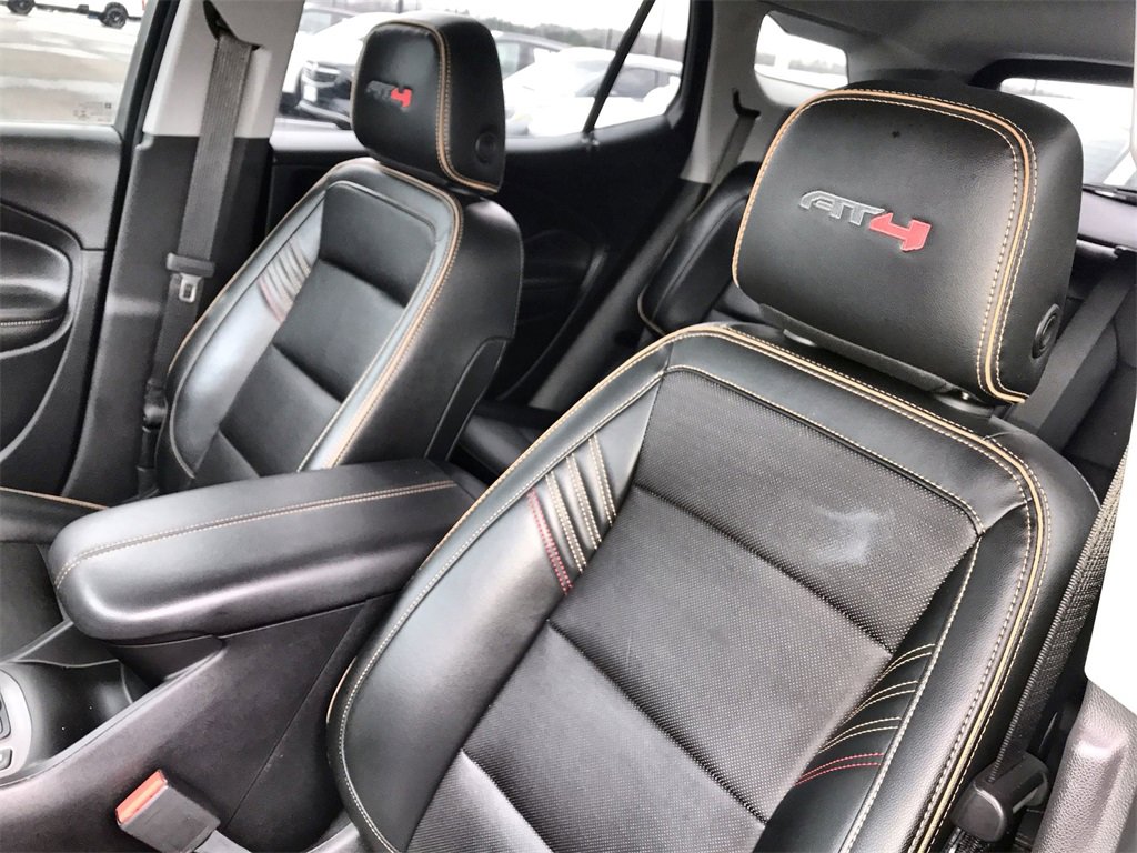 Used 2022 GMC Terrain AT4 w/ LPO, Floor Liner Package image 11
