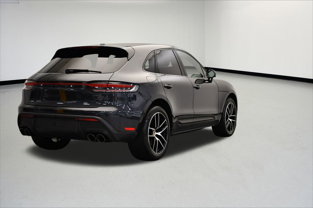 Used 2024 Porsche Macan S image 7