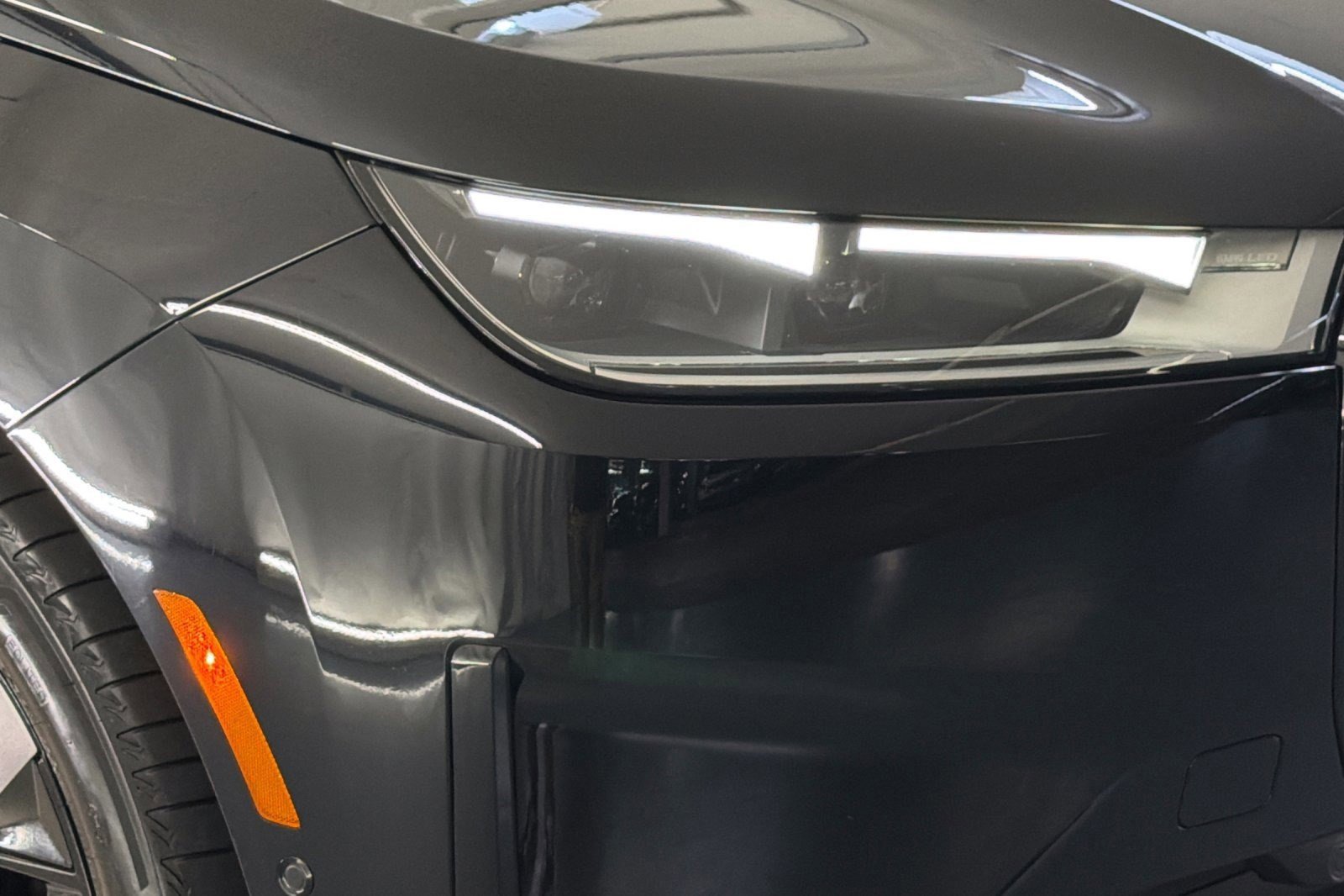 Used 2024 BMW iX xDrive50 AWD/4WD image 10