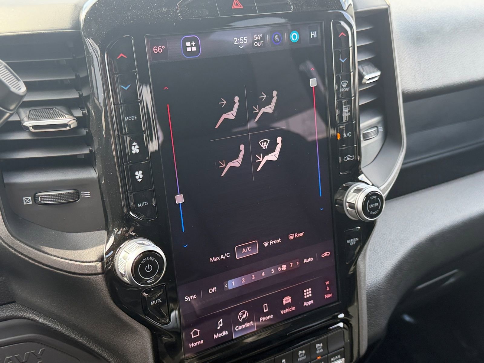 New 2026 RAM 2500 Tradesman image 32