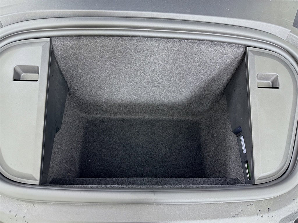 Used 2022 Porsche Taycan 4 Cross Turismo image 31