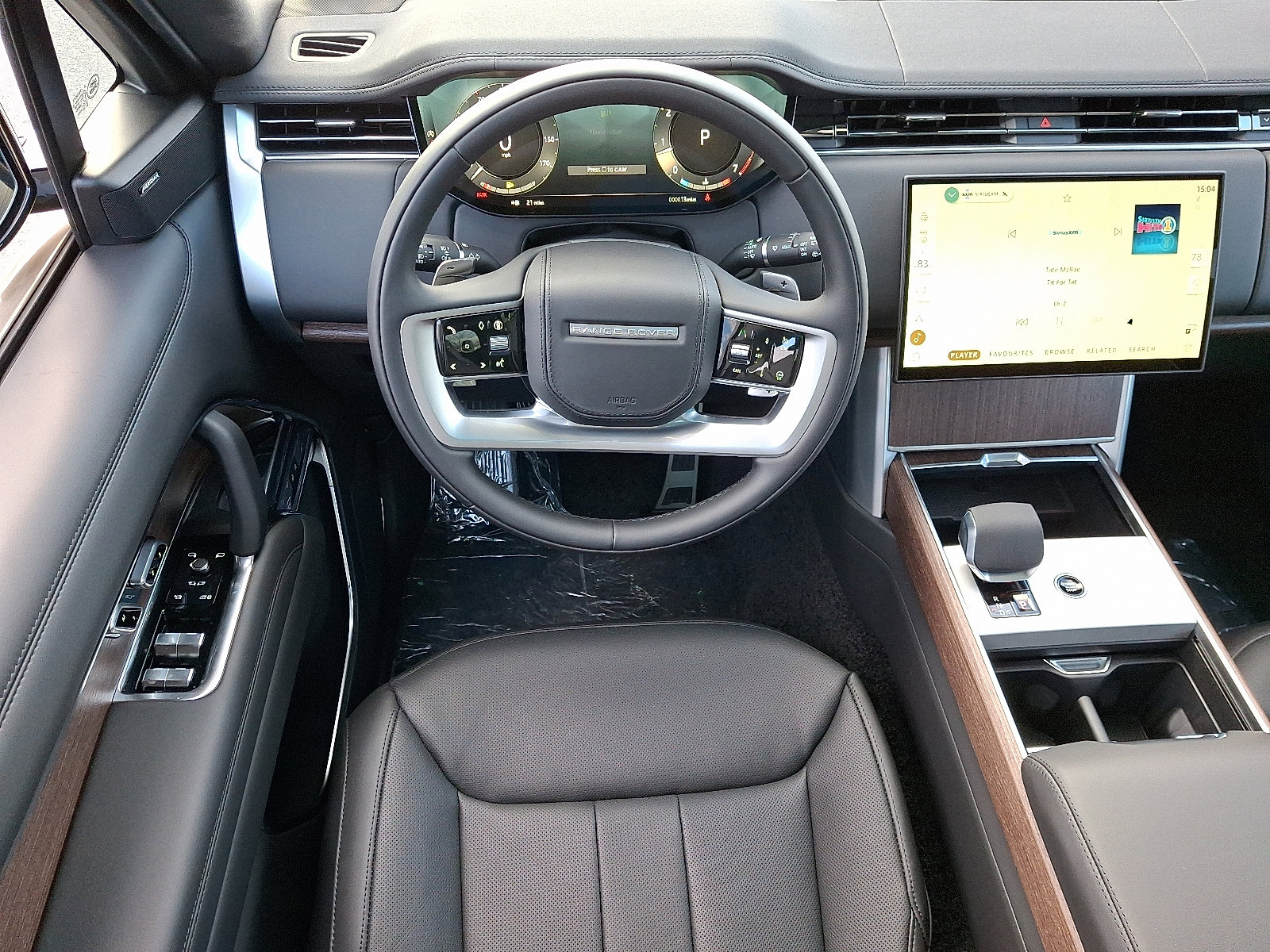 New 2026 Land Rover Range Rover SE image 9