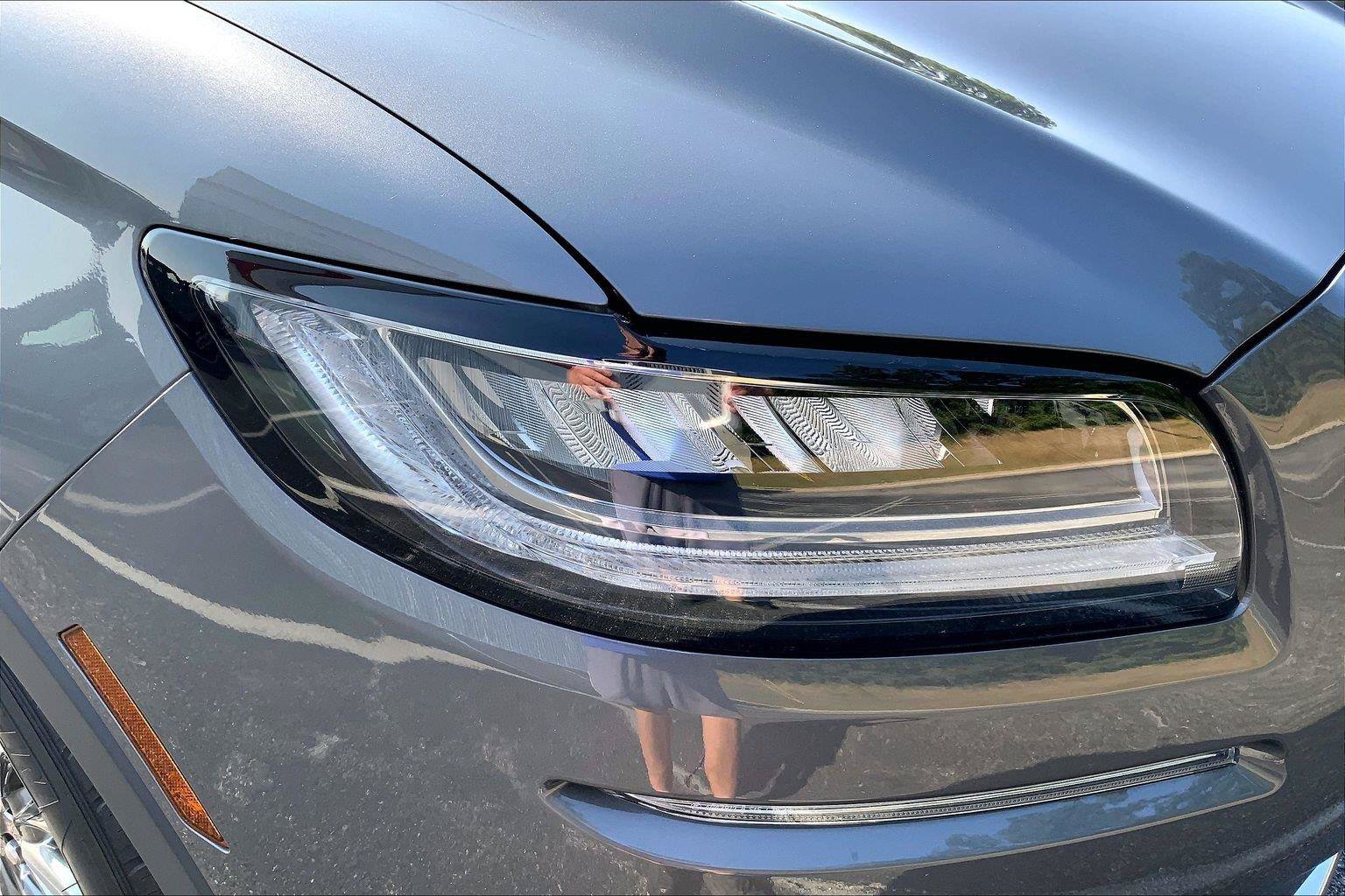Used 2023 Lincoln Nautilus Reserve AWD/4WD image 25