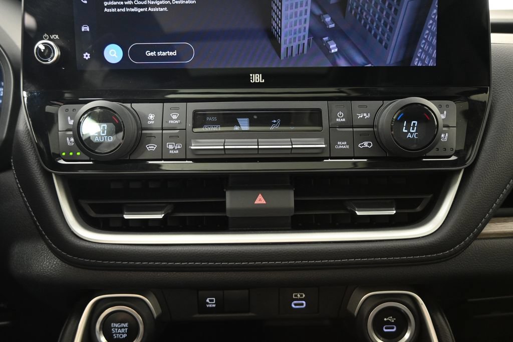 Used 2024 Toyota Grand Highlander AWD image 30