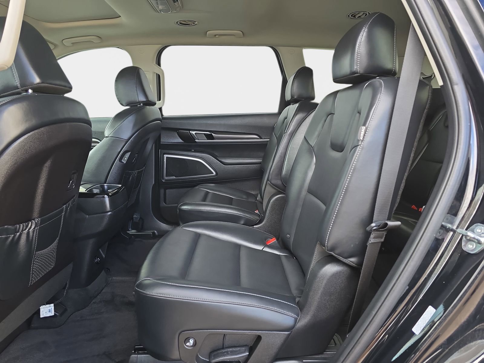 Used 2025 Kia Telluride S AWD/4WD image 17