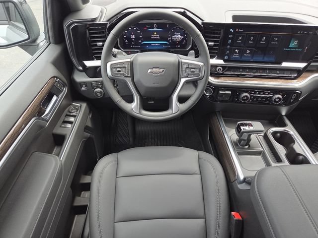 New 2026 Chevrolet Silverado 1500 RST w/ Dark Appearance Package AWD/4WD image 28