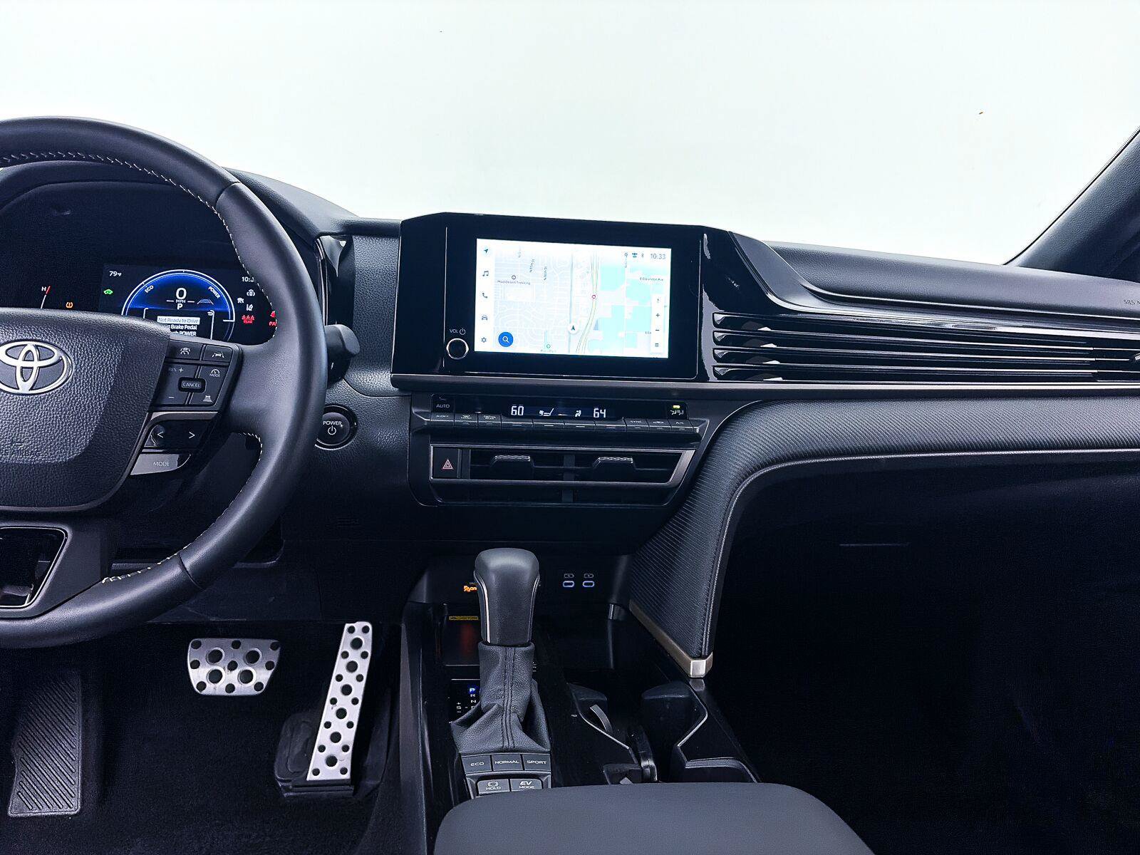Used 2026 Toyota Camry SE w/ Convenience Package FWD image 9