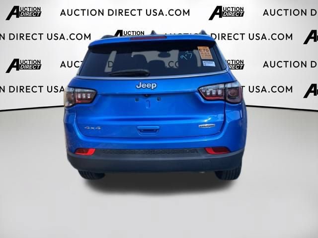 Used 2024 Jeep Compass Latitude AWD/4WD image 12