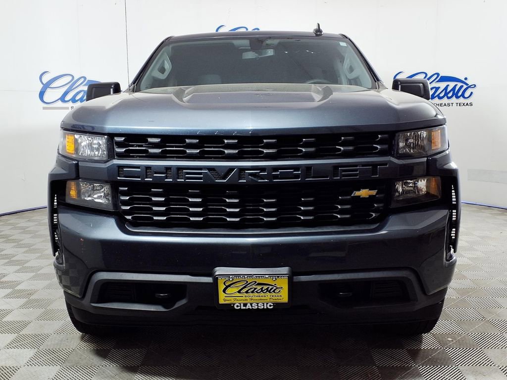 Used 2021 Chevrolet Silverado 1500 Custom image 3