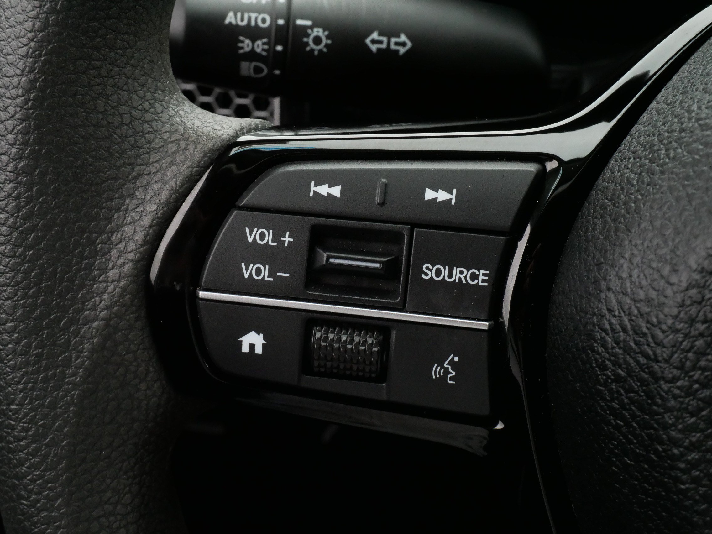 Certified 2024 Honda Civic LX image 27