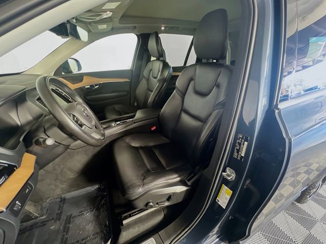 Used 2022 Volvo XC90 T6 Momentum w/ Advanced Package image 10