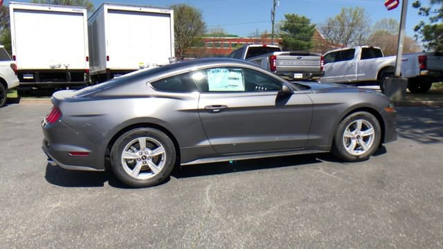 Used 2023 Ford Mustang Coupe image 2