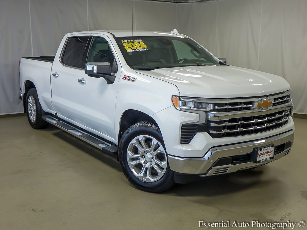 Used 2024 Chevrolet Silverado 1500 LTZ AWD/4WD image 2