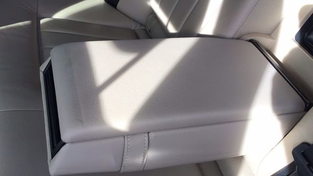 Used 2013 Mercedes-Benz E 350 4MATIC Sedan image 14