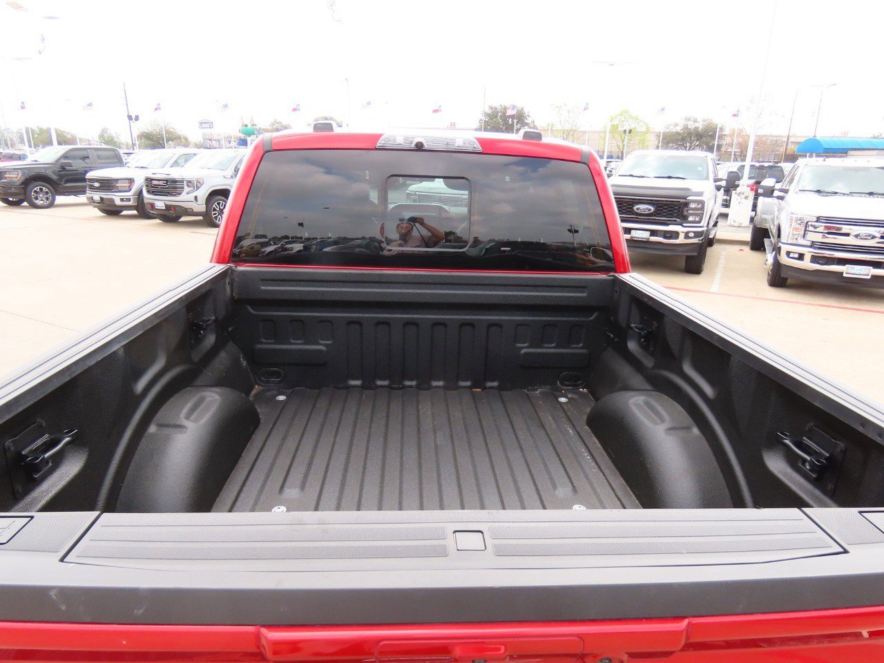 Certified 2022 Ford F150 Raptor w/ Equipment Group 801A High image 14