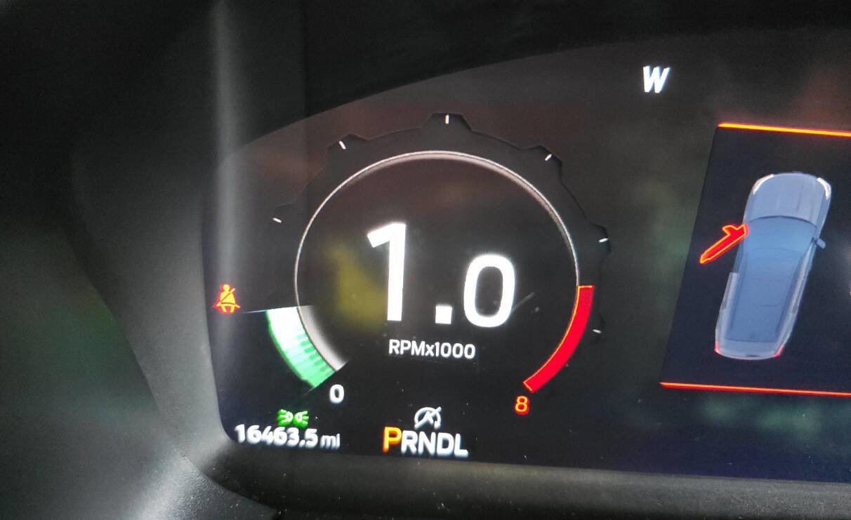 Used 2025 Ford Explorer Platinum w/ LUX Leather Package image 6