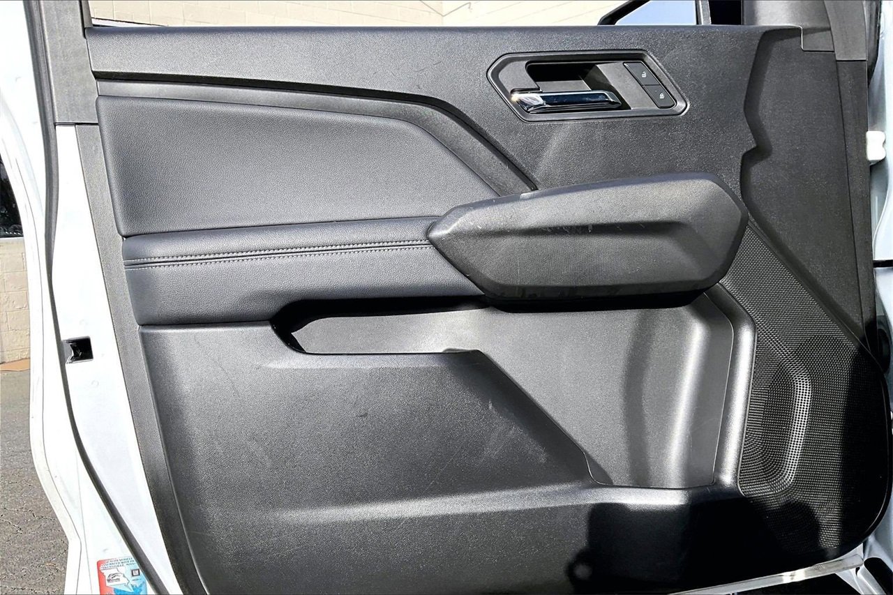 Used 2024 GMC Canyon Elevation w/ Trailering Package image 25