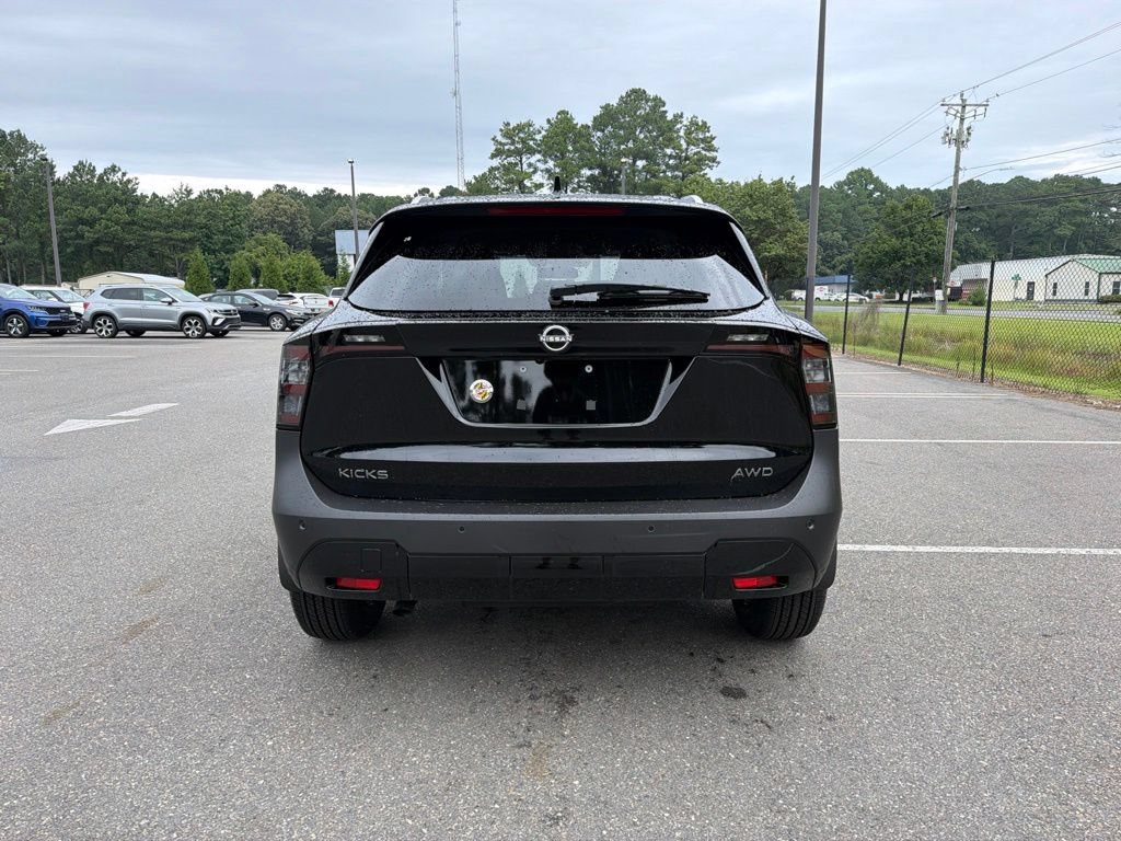 New 2026 Nissan Kicks SV AWD/4WD image 5