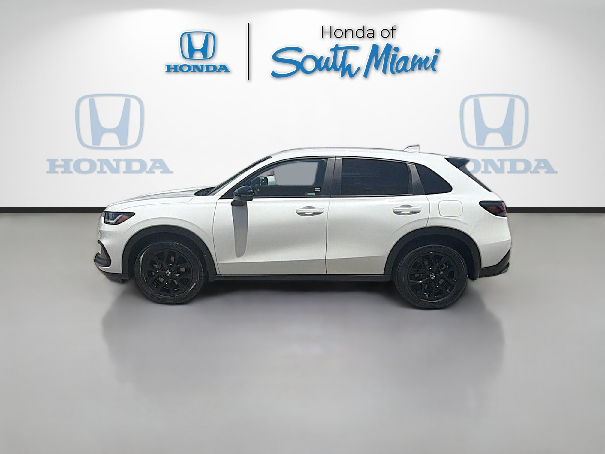 Certified 2024 Honda HR-V Sport image 4