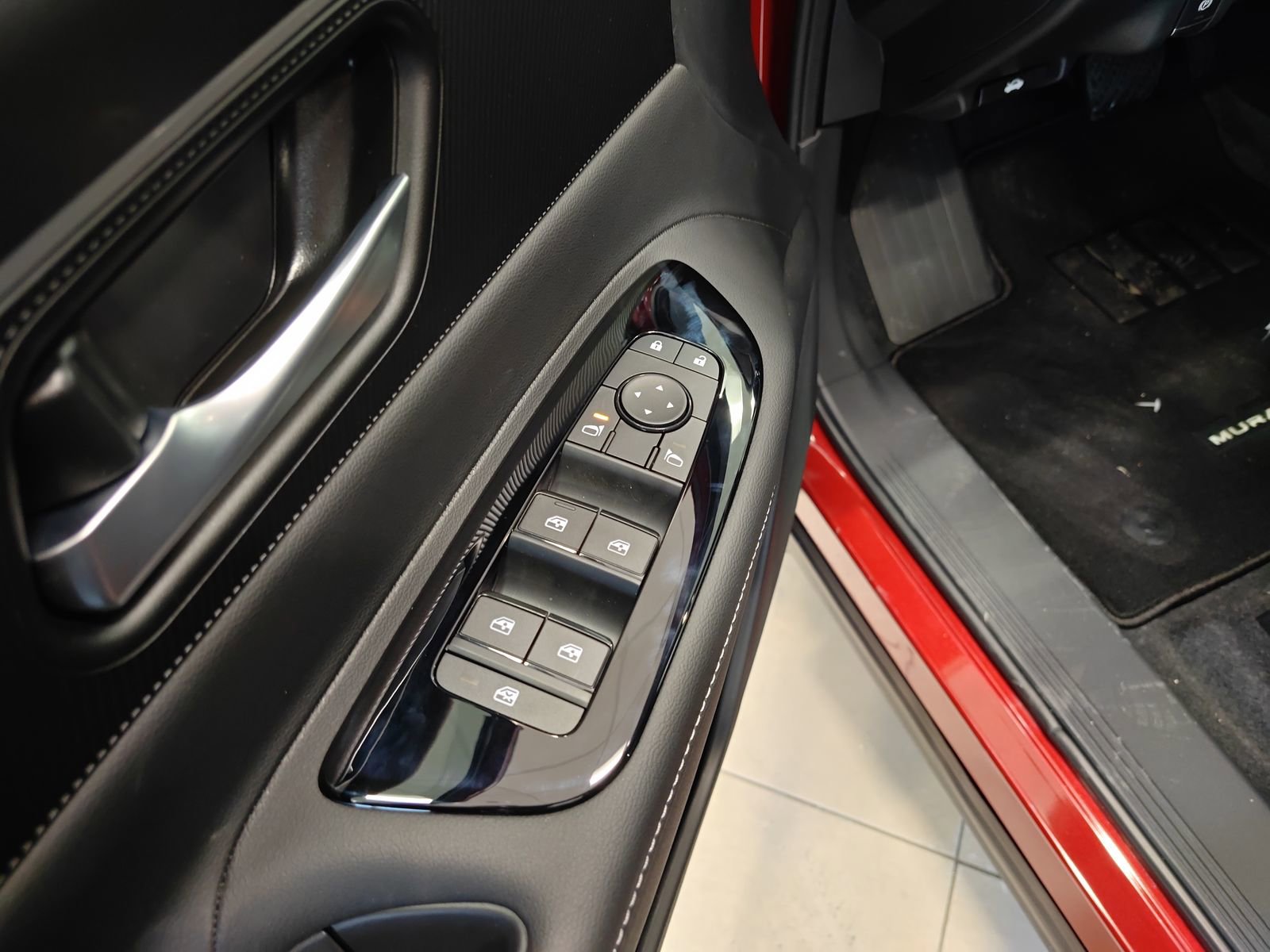 New 2026 Nissan Murano SV image 9