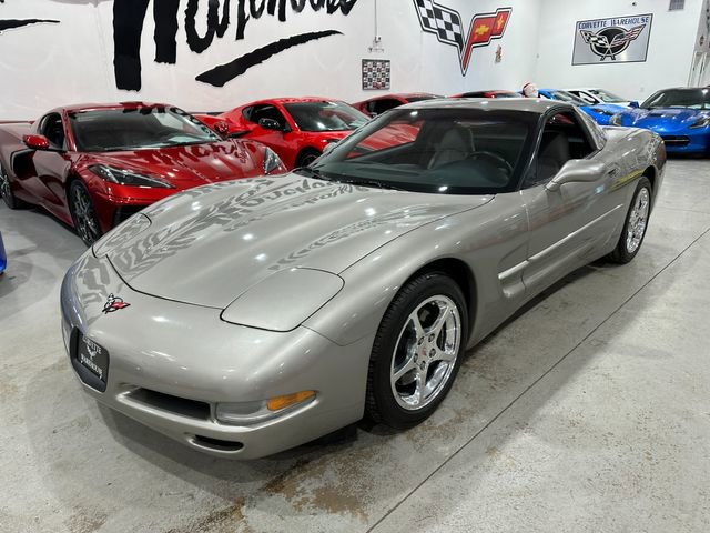 Used 2002 Chevrolet Corvette Coupe image 22